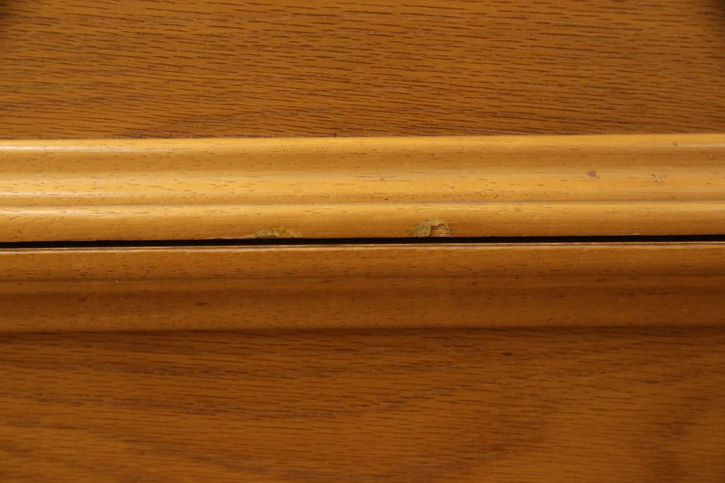 婚礼箪笥を綺麗に再生!高品質リペアを施し、ワントーン落ち着いた色に着色仕上げ。