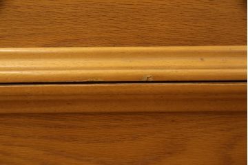 婚礼箪笥を綺麗に再生!高品質リペアを施し、ワントーン落ち着いた色に着色仕上げ。