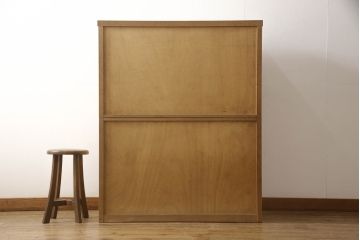 婚礼箪笥を綺麗に再生!高品質リペアを施し、ワントーン落ち着いた色に着色仕上げ。