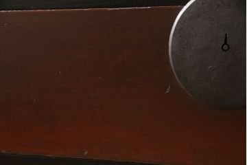 桐箪笥に脚の取り付けリメイク!高品質リペアを施し、オリジナルの色を基準に着色仕上げ。