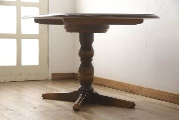 テーブルの高さを高くリメイク!高品質リペアを施し、取り外せる仕様の調整脚を取り付け。現状の色をベースに着色仕上げ。