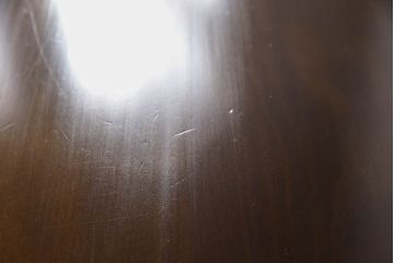 テーブルの高さを高くリメイク!高品質リペアを施し、取り外せる仕様の調整脚を取り付け。現状の色をベースに着色仕上げ。