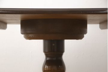 テーブルの高さを高くリメイク!高品質リペアを施し、取り外せる仕様の調整脚を取り付け。現状の色をベースに着色仕上げ。