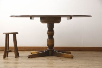 テーブルの高さを高くリメイク!高品質リペアを施し、取り外せる仕様の調整脚を取り付け。現状の色をベースに着色仕上げ。