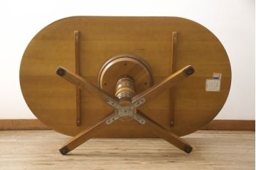 テーブルの高さを高くリメイク!高品質リペアを施し、取り外せる仕様の調整脚を取り付け。現状の色をベースに着色仕上げ。