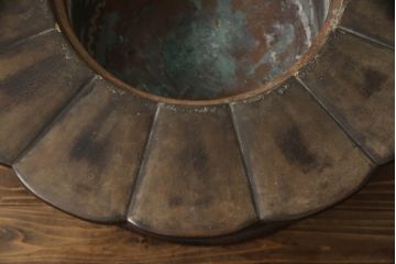 火鉢を綺麗に再生!高品質リペアを施し、殺虫のために燻蒸作業。