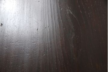 船箪笥を綺麗に再生!高品質リペアを施し、金具を補修、鍵を制作。殺虫のために燻蒸作業。