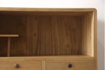 3段重ね桐箪笥を綺麗に再生!既存の砥の粉を洗浄後に蜜蝋ワックスで木地仕上げ。