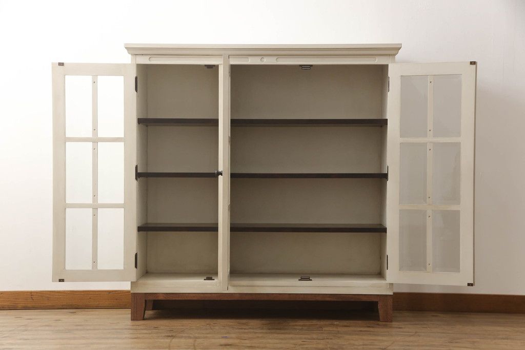 公式】アンティーク家具ラフジュ工房商品詳細ページ食器棚をペイント