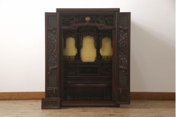 お仏壇をコンパクトにリメイク!指定サイズにリサイズし、外扉や灯篭、配線コードなども撤去。