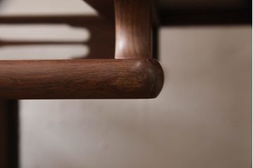 飾り棚の塗装を剥離(ストリップド)リメイク!