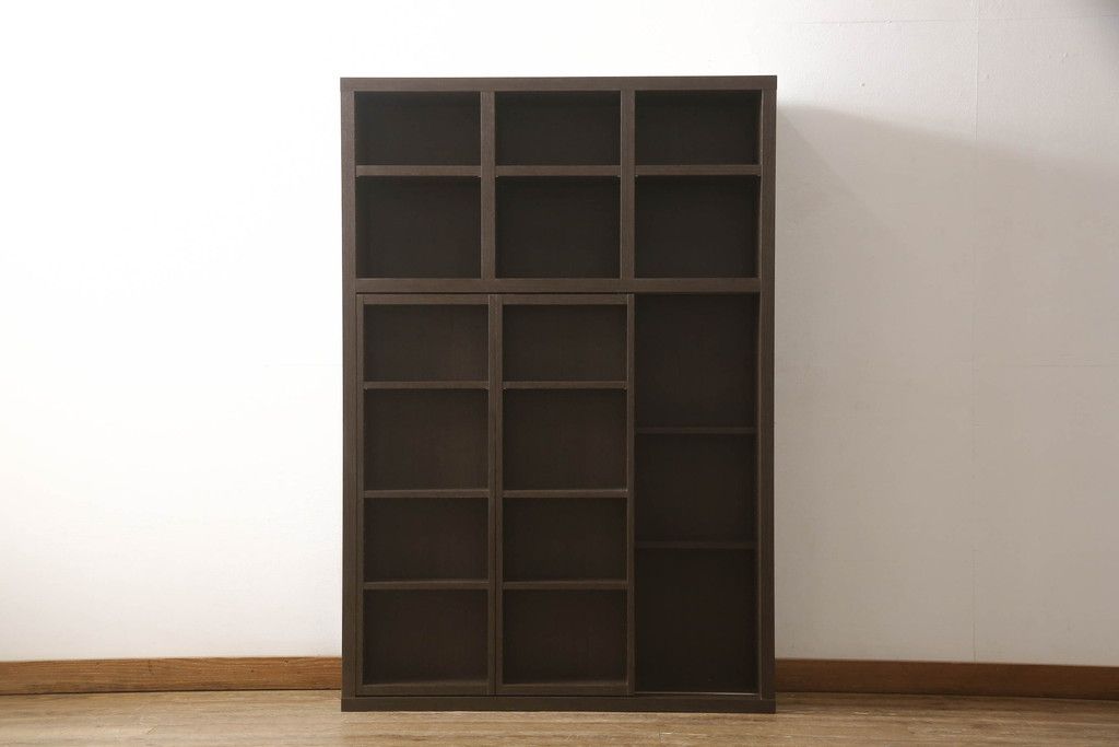 本棚の高さを低くリメイク!天板固定は目立たない方法で加工。