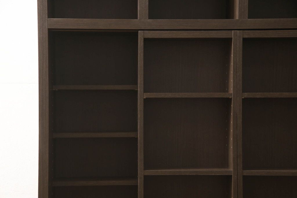 本棚の高さを低くリメイク!天板固定は目立たない方法で加工。