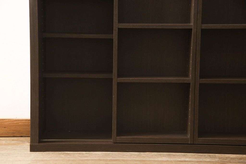 本棚の高さを低くリメイク!天板固定は目立たない方法で加工。