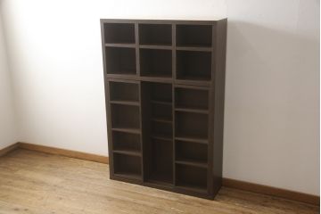 本棚の高さを低くリメイク!天板固定は目立たない方法で加工。