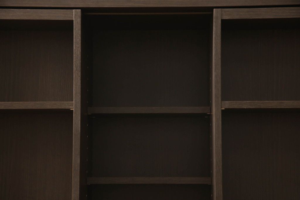 本棚の高さを低くリメイク!天板固定は目立たない方法で加工。