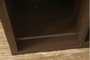 本棚の高さを低くリメイク!天板固定は目立たない方法で加工。