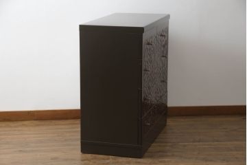 箪笥を綺麗に再生!高品質リペアを施し、取っ手を修理。引き出しはスライドレール加工をし、より使いやすい箪笥に。
