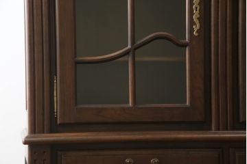 キャビネットを綺麗に再生!指定サイズになるよう高さを低くリサイズ。