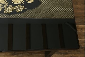 座卓をテーブルにリメイク!指定サイズで角脚を新規製作し取り付け。