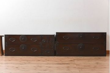 アンティーク家具　R-1　古民具・骨董　前面栗材の二段重ね米沢箪笥(衣装箪笥)(3)
