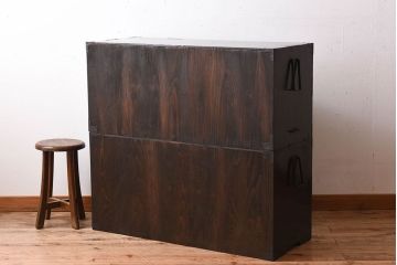 アンティーク家具　R-1　古民具・骨董　前面栗材の二段重ね米沢箪笥(衣装箪笥)(3)