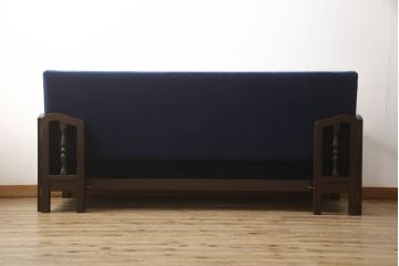 【オーダー注文・受注生産商品】ラフジュ工房オリジナル　挽物とシックな色合いがクラシカルな雰囲気を高めるソファベッド(3人掛けソファ、トリプルソファ)