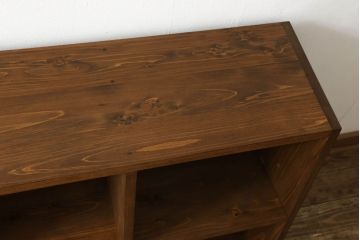 【オーダー注文・受注生産商品】ラフジュ工房オリジナル　シンプルで使いやすい!台形斜め本棚(ブックシェルフ、ロッカー、飾り棚、収納棚、図書館本棚)