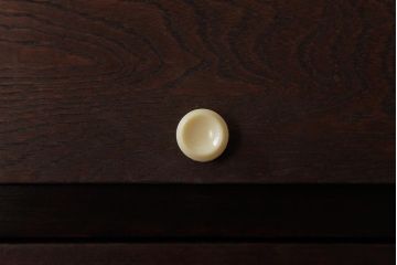 【オーダー注文・受注生産商品】ラフジュ工房オリジナル　古い木の味わいが楽しめるパタパタ扉の壁掛け収納棚(吊り戸棚、ウォールシェルフ)