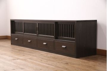 【オーダー注文・受注生産商品】ラフジュ工房オリジナル　縦格子の引き戸が和モダンな趣を感じさせるローボード(収納棚、戸棚、サイドボード)