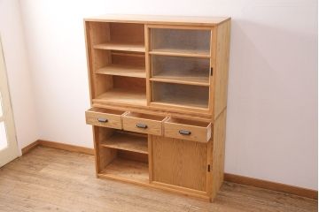 【オーダー注文・受注生産商品】ラフジュ工房オリジナル　素朴な木の風合いを楽しめる食器棚(収納棚、戸棚、キャビネット)