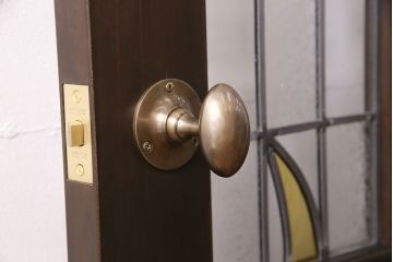 【オーダー注文・受注生産商品】ラフジュ工房オリジナル　ステンドグラスがアクセントのドア(建具)