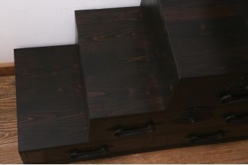 【オーダー注文・受注生産商品】ラフジュ工房オリジナル　古金具リメイク　巾着金具　4段階段箪笥(階段タンス、和たんす、引き出し)