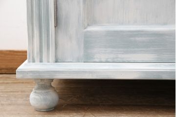 【オーダー注文・受注生産商品】ラフジュ工房オリジナル　シャビーな風合いが魅力!!ヨーロッパアンティーク風のグリアージュキャビネット(収納棚、戸棚、ワードローブ)