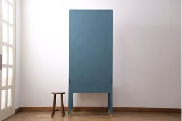 【オーダー注文・受注生産商品】ラフジュ工房オリジナル　ターコイズブルーが空間のアクセントになる60マスの収納棚(ハンカチ什器、店舗什器、キャビネット、オープンラック)