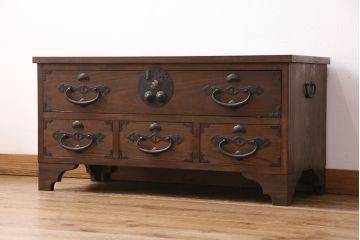 【オーダー注文・受注生産商品】ラフジュ工房オリジナル　メンズライクな空間づくりに活躍するフラップダウン扉の脚付きローボード(リビングボード、テレビ台、テレビボード、ローチェスト)