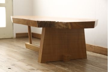 【オーダー注文・受注生産商品】ジョージナカシマ風センターテーブル　欅材(ケヤキ材、ローテーブル、リビングテーブル、ジョージ・ナカシマ風)