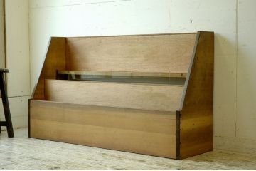 アンティーク家具　古い木味の変わり型飾り棚