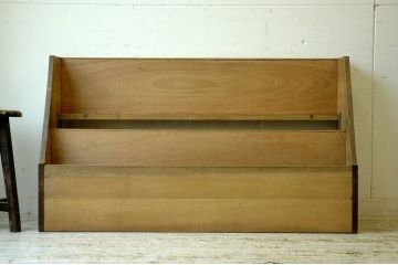 アンティーク家具　古い木味の変わり型飾り棚