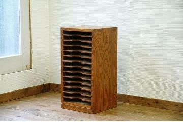極上美品!古い欅材のシンプルな書類棚