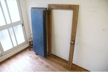 珍品!古い冷蔵室ドア1