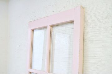 ★古い学校のペンキの剥げたガラス戸1枚1