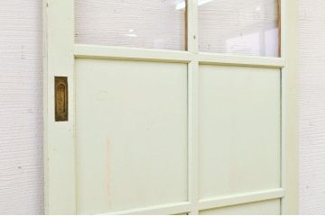 ★古い学校のペンキの剥げたガラス戸1枚3
