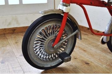 アンティーク雑貨　デッドストック品　古い子供自転車(三輪車)1