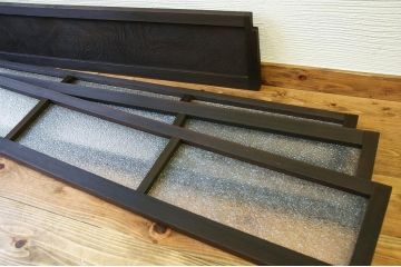 古い酒屋のダイヤガラス明り取り4枚セット