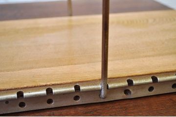アンティーク雑貨　古いナラ材の組立式本立て1
