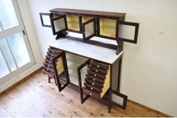 アンティーク家具　古い病院の大きなデンタルケース(ケビント)