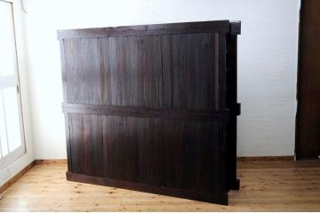 アンティーク家具　古民具　骨董　古い商家の極太骨組　収納箪笥(水屋箪笥)