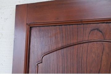 高級品!古い欅材の一枚板ドア1