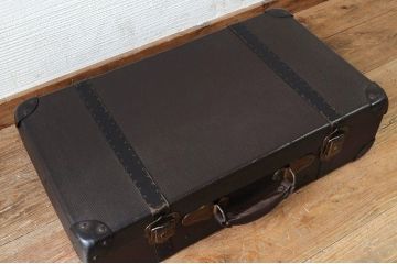 アンティーク雑貨　レトロなビンテージトランク